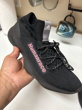 Adidas Humanrace Black Knit Sneaker excellent condition sz 10.5
